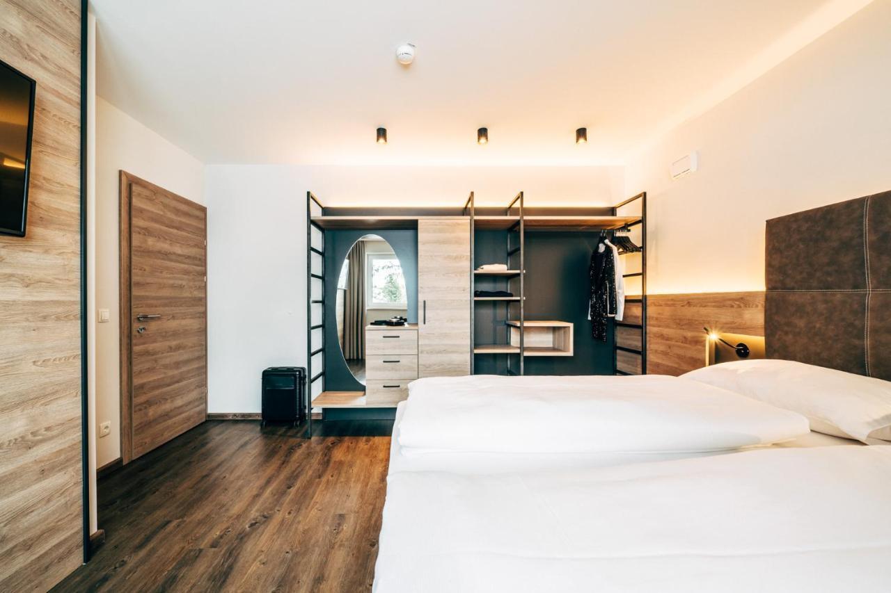 Foxy Aparthotel